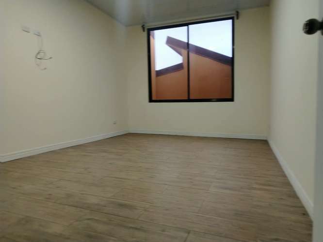 Alquiler apartamento en La Suiza Heredia  - Imagen 4