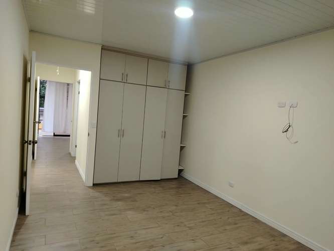 Alquiler apartamento en La Suiza Heredia  - Imagen 3