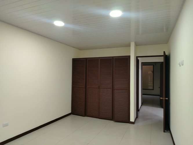 Alquiler apartamento en La Suiza Heredia  - Imagen 9