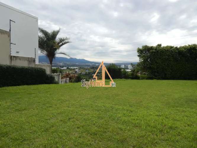 204 /Venta/Lote ideal para desarrollo / Cerca de Distrito 4 / Cerca de 27 Blvd Escazú Guachipelín / 2.600Mts2 - Imagen 8