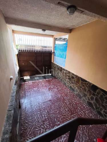 Casa con precio de oportunidad en El Porvenir Desamparados - Imagen 2