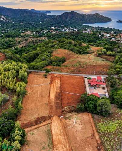 Lote en condominio en Playa Hermosa - Imagen 2