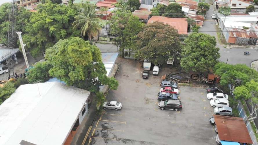 Pavas: lote de 3909 m² con uso de suelo mixto, excelente para inversión y desarrollo - Imagen 4