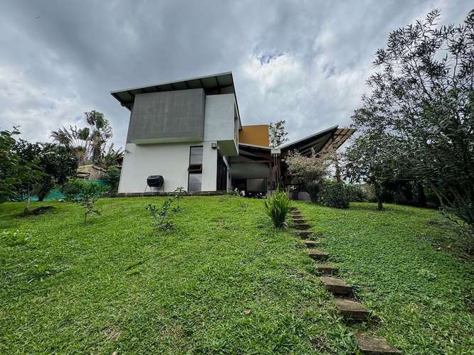 Venta de casa espectacular rodeado de verde - Imagen 17