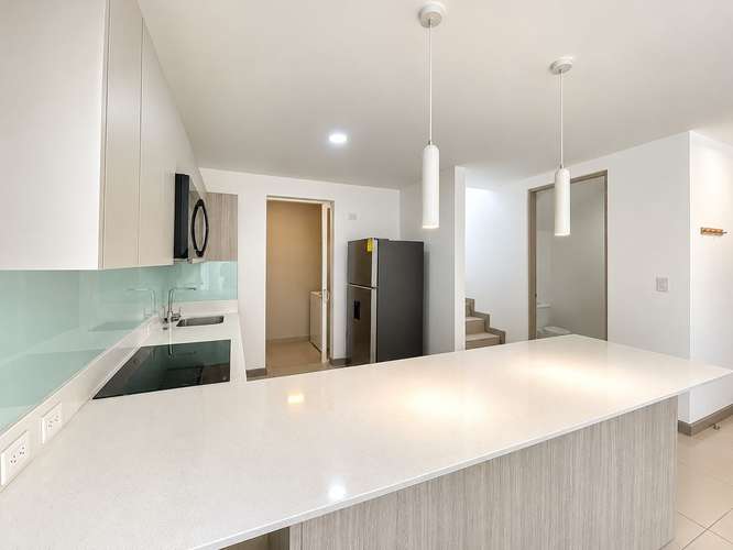 ALQUILER DE CASA EN CONDOMINIO NASARA, RIO ORO