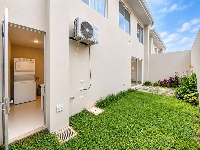 ALQUILER DE CASA EN CONDOMINIO NASARA, RIO ORO