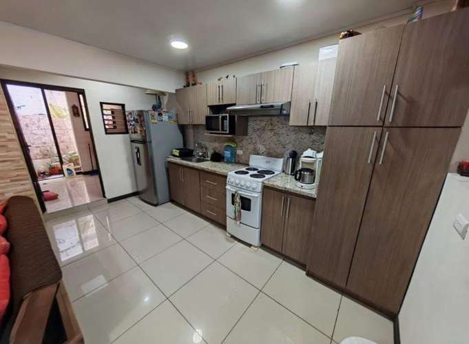 Venta de Condominio 4 Habitaciones Zapote - Imagen 7
