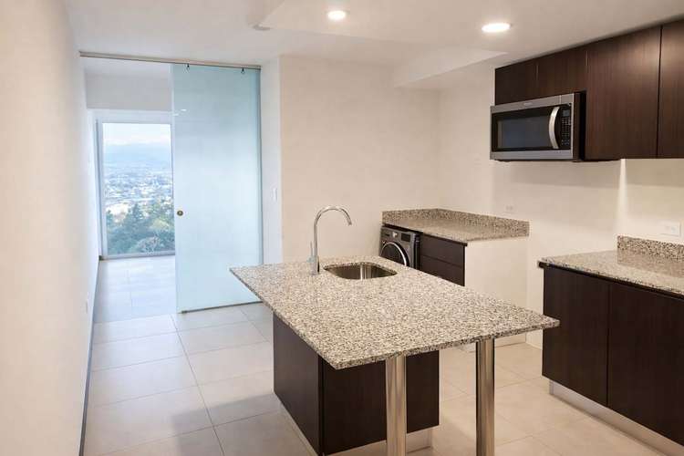 Venta de Apartamento en Los Yoses – Piso 12 - Imagen 3