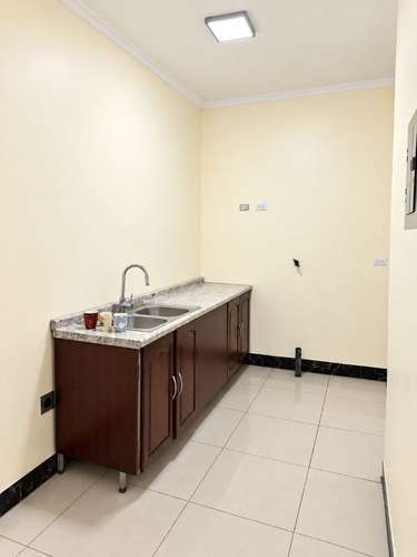 APARTAMENTO SÓLO PARA ESTUDIANTES. SABANA OESTE. - Imagen 3