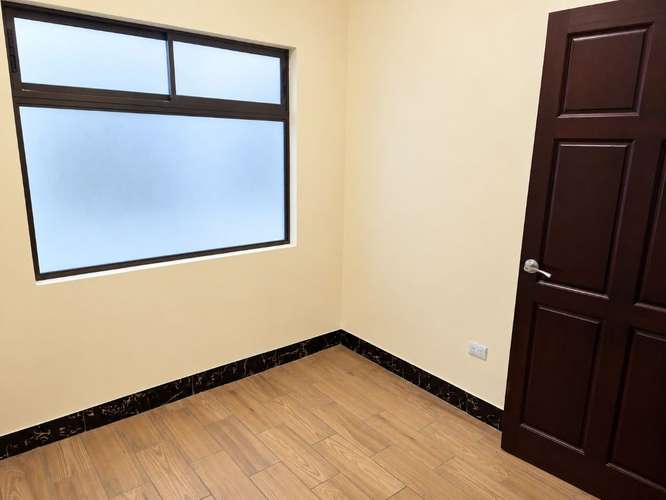 APARTAMENTO SÓLO PARA ESTUDIANTES. SABANA OESTE. - Imagen 8