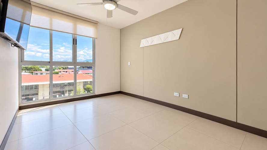 Alquiler de amplio apartamento con excelente ubicación en Nunciatura - Imagen 7