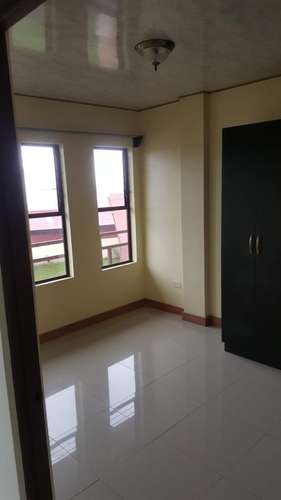 SE ALQUILA APARTAMENTO CÉNTRICO Y SEGURO  - Imagen 3