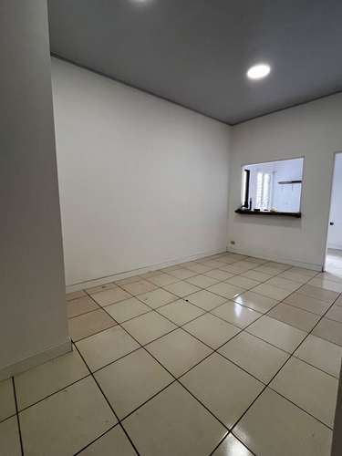 Se alquila local comercial/oficina - Imagen 3