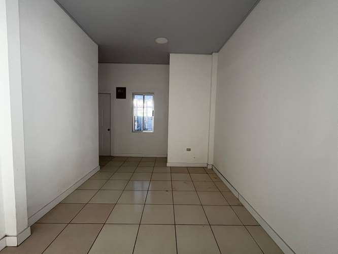 Se alquila local comercial/oficina - Imagen 4