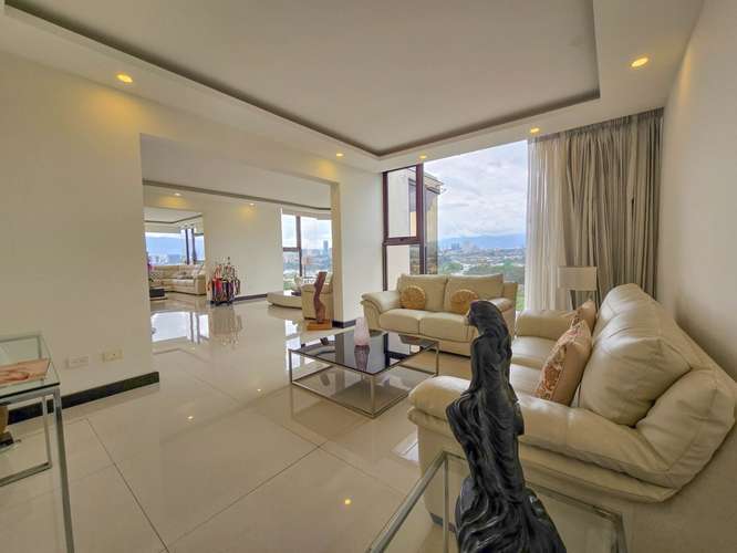 PENTHOUSE DE 3 HABIT. CON FULL VISTAS EN BELLO HORIZONTE ESCAZU - Imagen 8