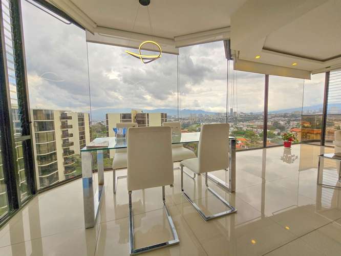 PENTHOUSE DE 3 HABIT. CON FULL VISTAS EN BELLO HORIZONTE ESCAZU - Imagen 11