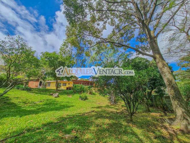 LAURELES ESCAZU! PROPIEDAD PARA REMODELAR CON 1.436 M2 DE TERRENO - Imagen 14