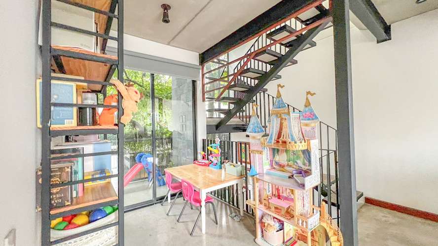 CONDO ESTILO LOFT CON TERRAZAS Y VISTA EN SANTA ANA PIEDADES - Imagen 3