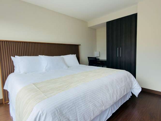 Apartamento amueblado en torre de la Uruca  - Imagen 4