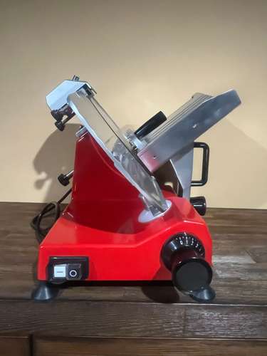 Rebanadora de Carne y Jamón Quantum PRO 25 cm 110V –Seminueva