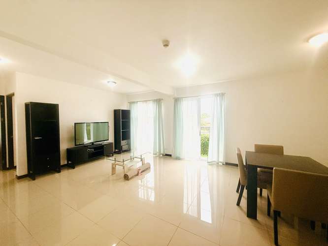 ALQUILER DE APARTAMENTO AMUEBLADO