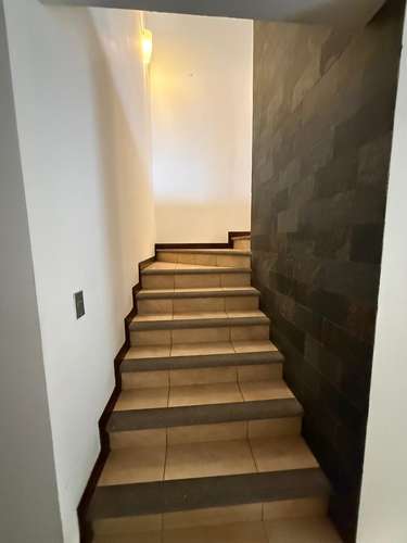 ALMERIA, linda-amplia 260 m2, L. Blanca, 3 hab, A/C, 2.5 baños, terraza, patio, sala TV, amenidades. - Imagen 9