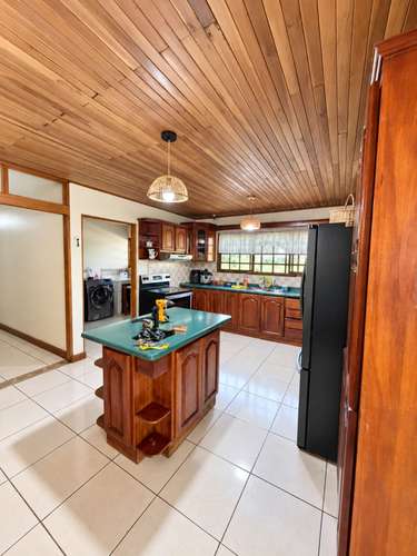  CASA EN ALQUILER AMUEBLADA – TURRÚCARES, ALAJUELA - 5 HABITACIONES - Imagen 8