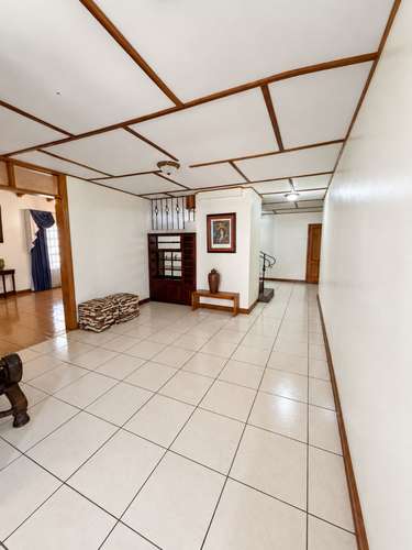  CASA EN ALQUILER AMUEBLADA – TURRÚCARES, ALAJUELA - 5 HABITACIONES - Imagen 6