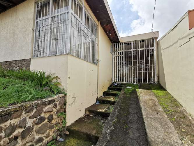 Venta lote en La Guaria de Moravia Uso comercial y residencial - Imagen 5