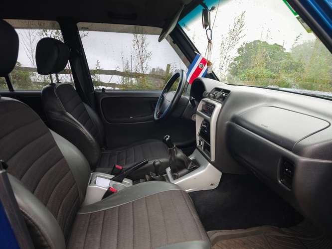Suzuki Sidekick Sport modelo 96 4x4. Impecable- segundo dueño. Mantenimiento y Revisión técnica al día!!! - Imagen 7