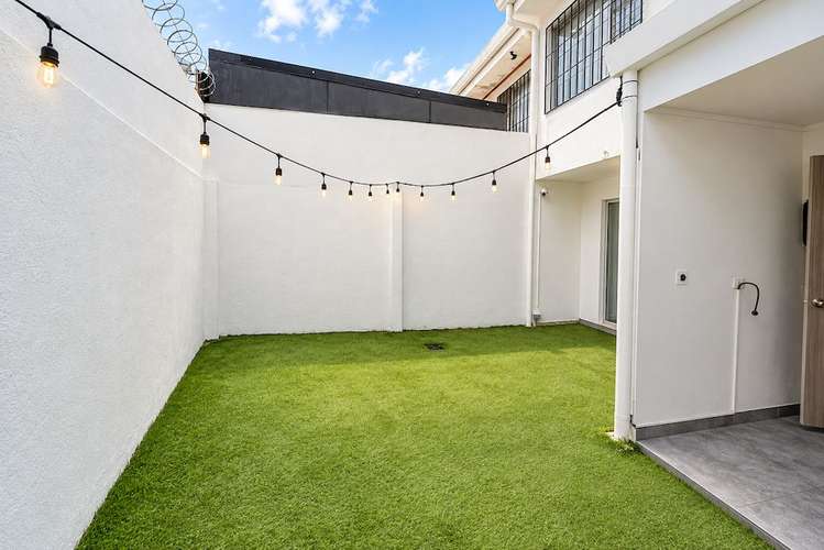 Casa independiente en alquiler ubicada en Lagunilla de Heredia - 3 habitaciones - Imagen 7