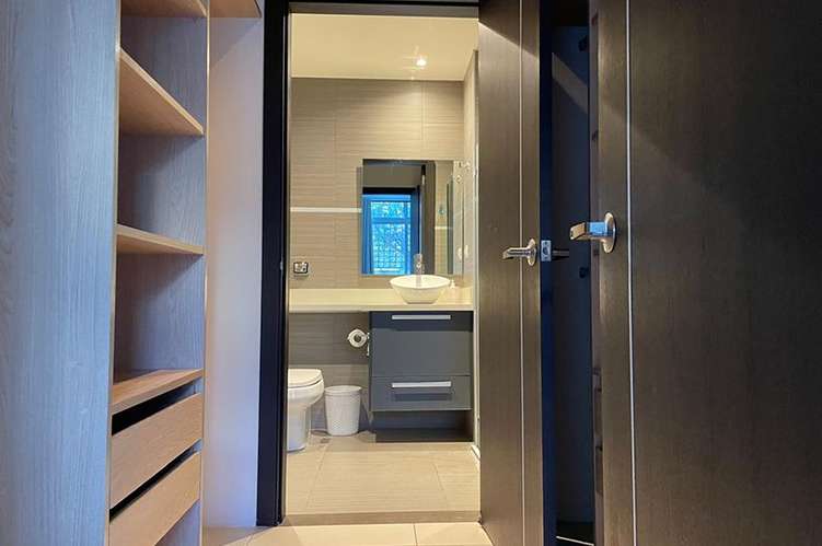 ALQUILER DE APARTAMENTO CON LÍNEA BLANCA, SANTA ANA  - Imagen 11