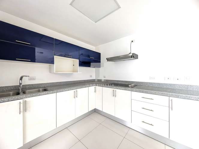 SE VENDE CASA SAN PABLO HEREDIA A SOLO 200 METROS DEL PASEO DE LAS FLORES SCG33 - Imagen 2