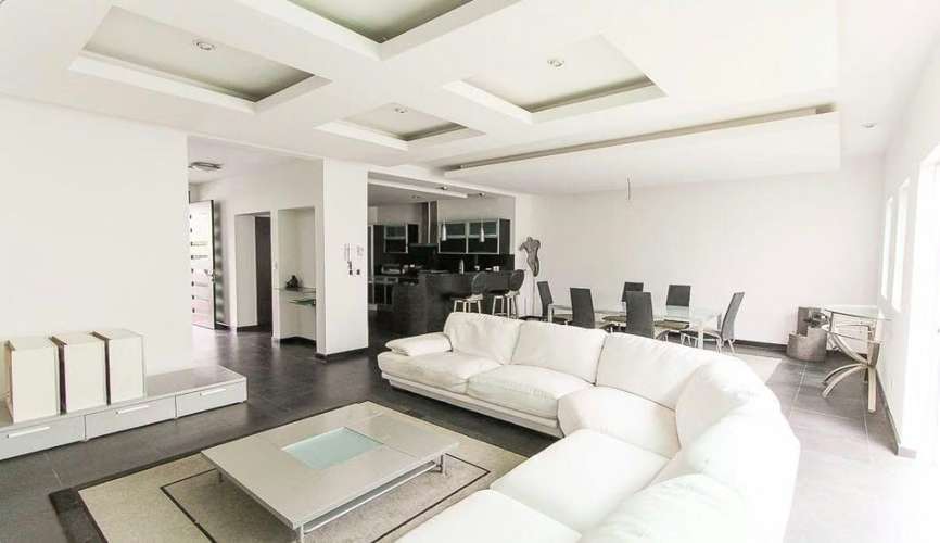 Alquiler de Moderna casa con acabados de lujo en trejo e monte alegre, con terraza y vista panorámica # 274 - Imagen 12