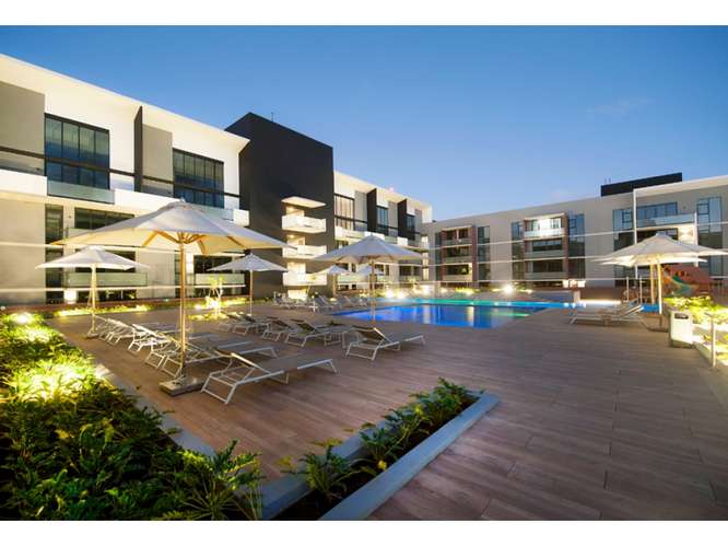 En Venta Apartamento Amueblado en Escazú Village - Imagen 1
