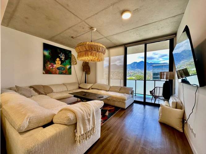 En Venta Apartamento Amueblado en Escazú Village - Imagen 3