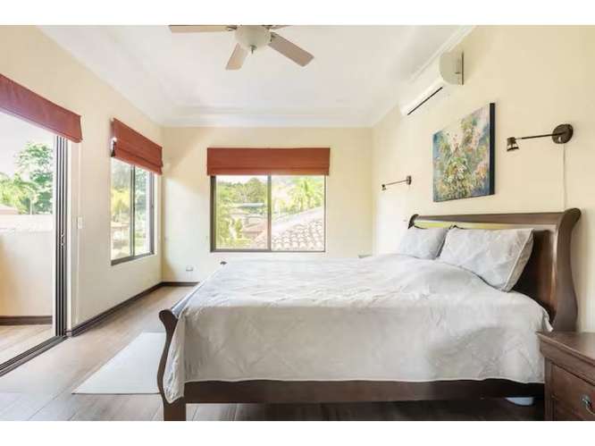 Casa con piscina en Playa Bejuco - Imagen 17