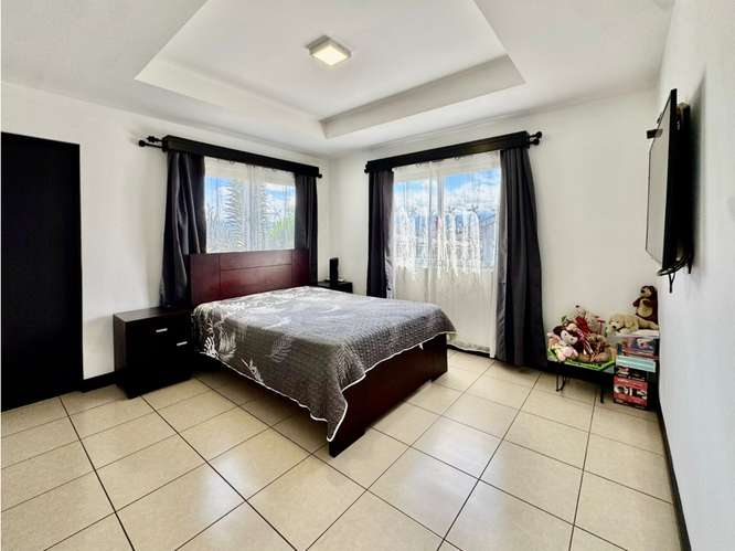 Condominio familiar en Guachipelín de Escazú - Imagen 8
