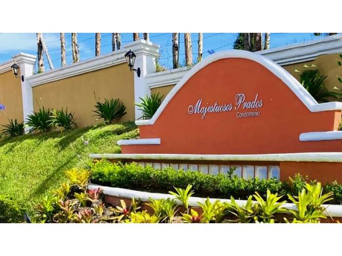 Se Vende Lote en Condominio Majestuosos Prados, Goicoechea, San José. - Imagen 7