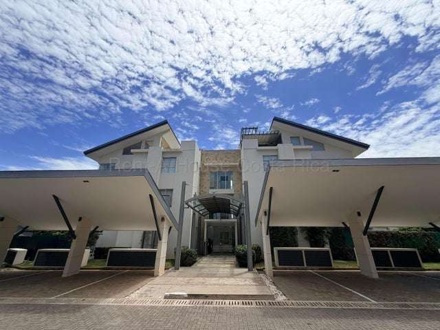 Venta de Apartamento en Piedades de Santa Ana RZ  - Imagen 17