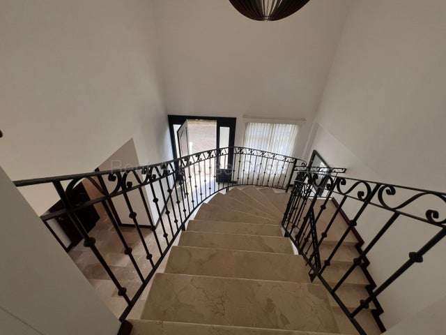 Venta de Casa de Lujo en Pozos de Santa Ana RZ - Imagen 5