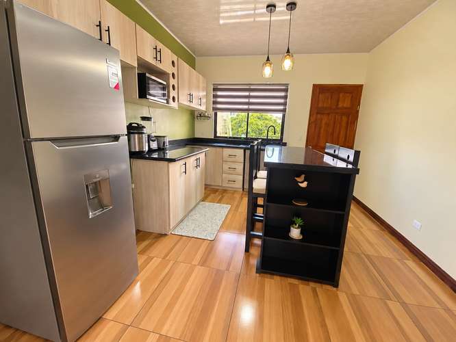 998877 / Apartamento en alquiler / Tres Ríos / 2 habitaciones / Balcones / Linda vista - Imagen 3