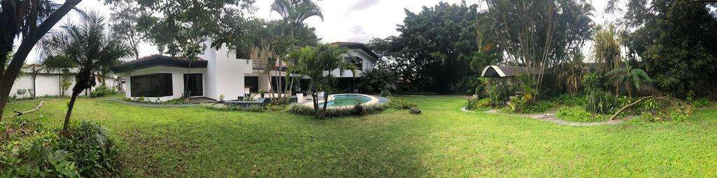 VENTA CASA ESCAZU.. USO MIXTO.. $ mts MULTIPLAZA /para banco /restaurante - Imagen 15