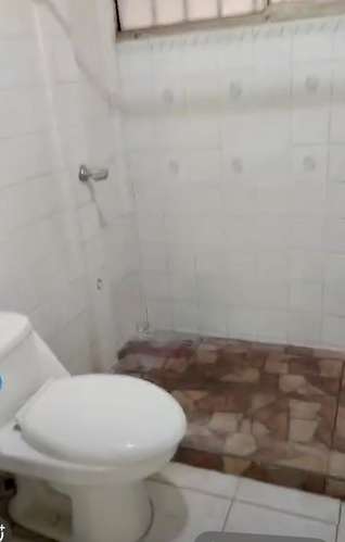 Casa con zona verde - Imagen 4
