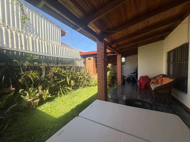 A la venta hermosa casa en La Trinidad de Alajuela 