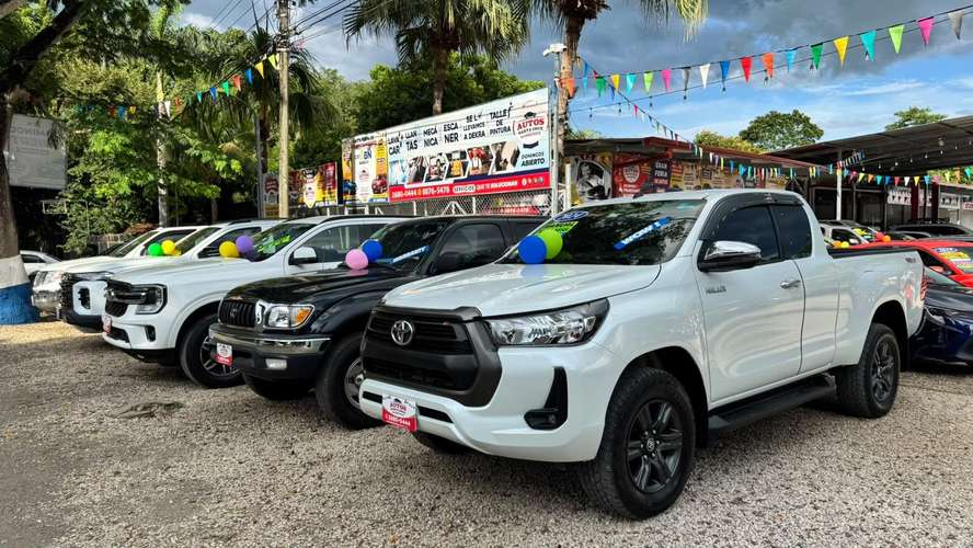 TOYOTA HILUX-2024-EXTRA CABINA-MANUAL-TDI-CAJA 6TA-