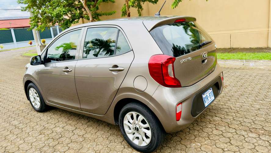 Kia Picanto Año 2020 Automatico Version Nacional un solo dueño IMPECABLE! - Imagen 3