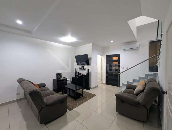 Casa en Venta - Condominio La Laguna