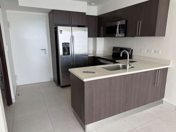 Condominio Altamira bello apto en piso 14, espectacular vista - Imagen 3