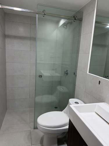 Condominio Altamira bello apto en piso 14, espectacular vista - Imagen 8